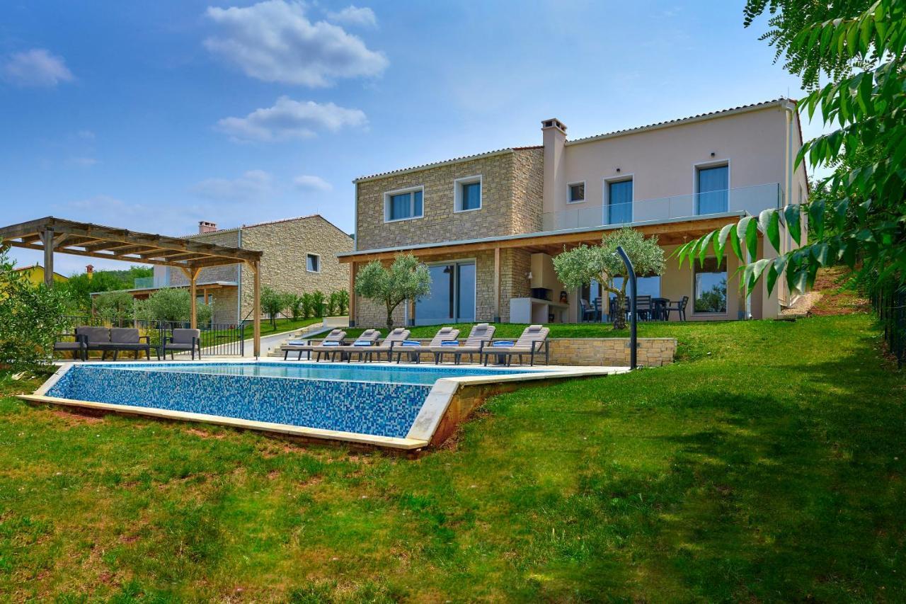 Motovun Villas Luaran gambar