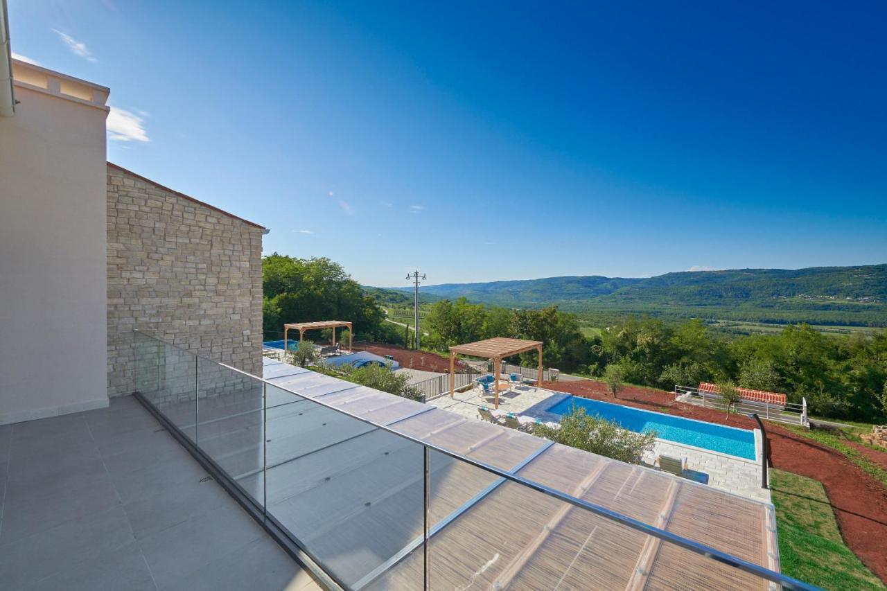 Motovun Villas Luaran gambar
