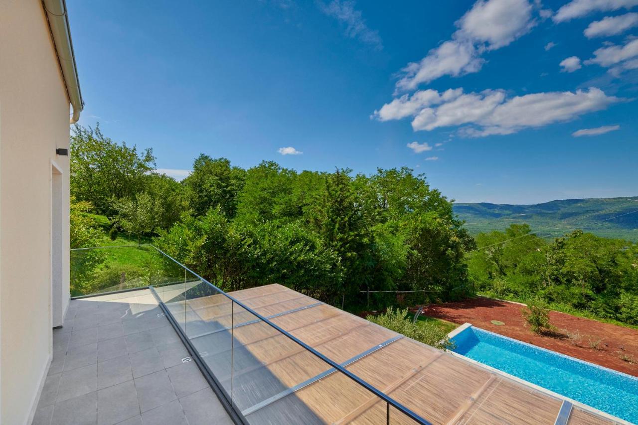 Motovun Villas Luaran gambar