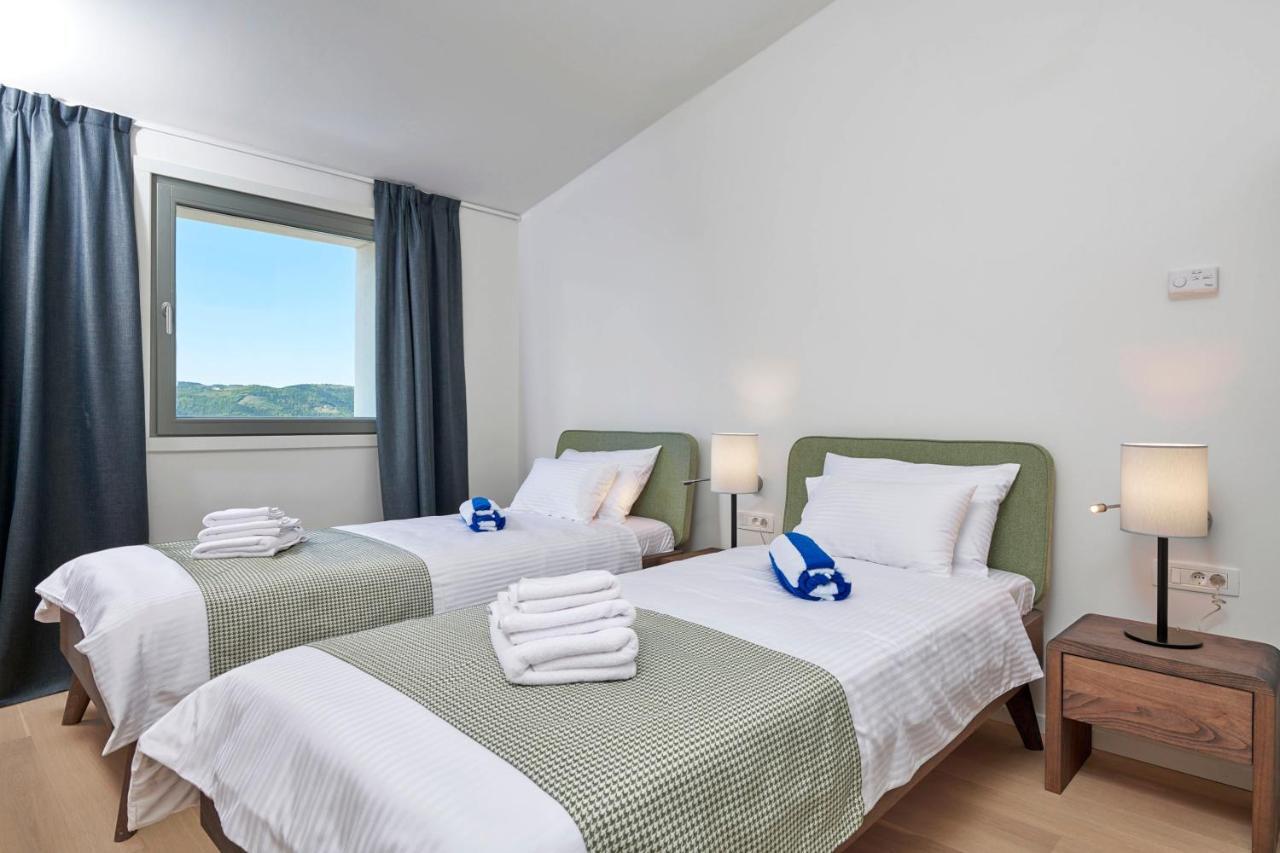 Motovun Villas Luaran gambar