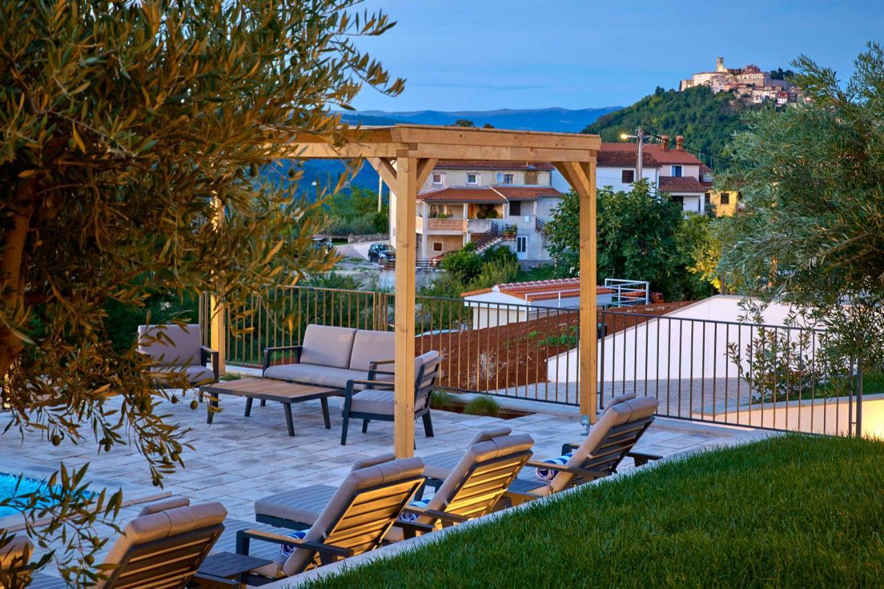 Motovun Villas Luaran gambar