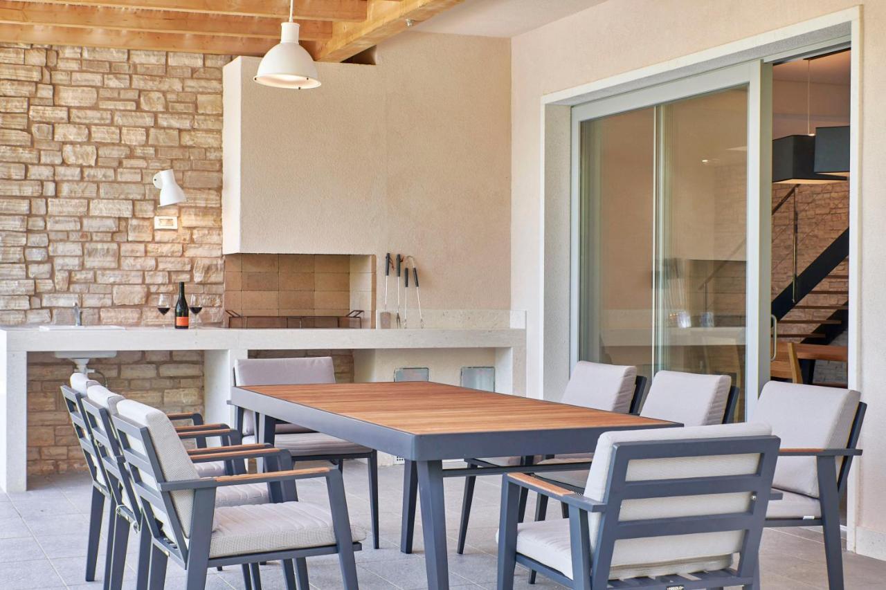 Motovun Villas Luaran gambar