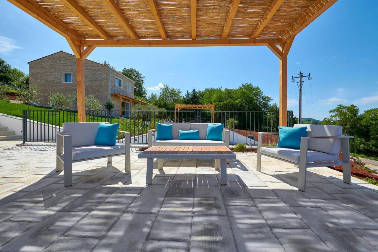 Motovun Villas Luaran gambar