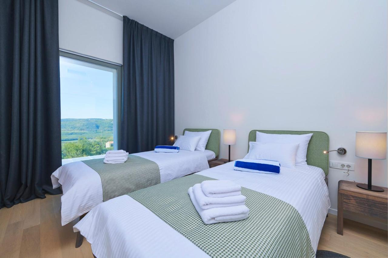 Motovun Villas Luaran gambar