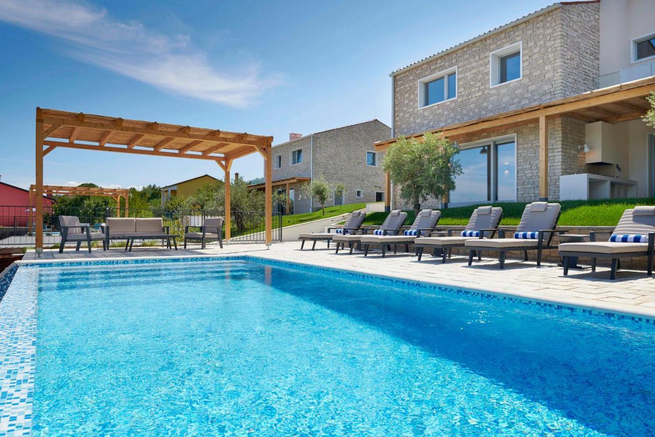 Motovun Villas Luaran gambar